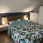 Apartment Le Moderne La Chapelle-Saint-Luc