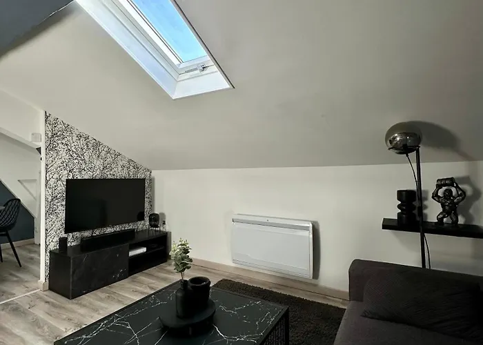 Le Moderne * La Chapelle-Saint-Luc